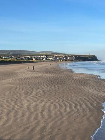 Appartamento The Sea Loft Castlerock. Esterno foto